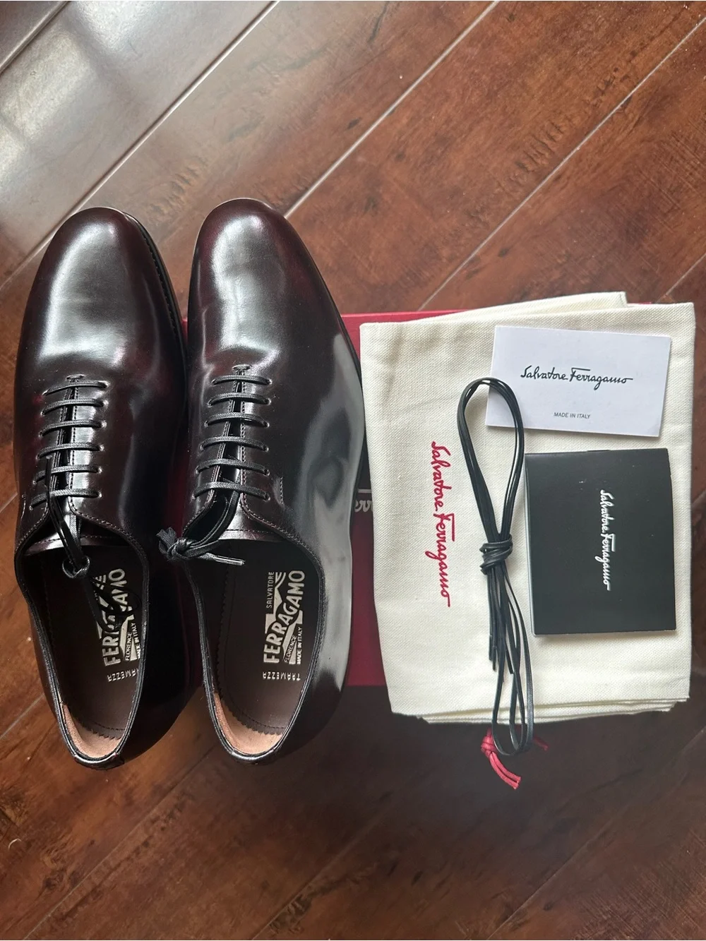 Ferragamo Men's Angiolo Tramezza Whole-Cut Leather Lace-Up Shoes